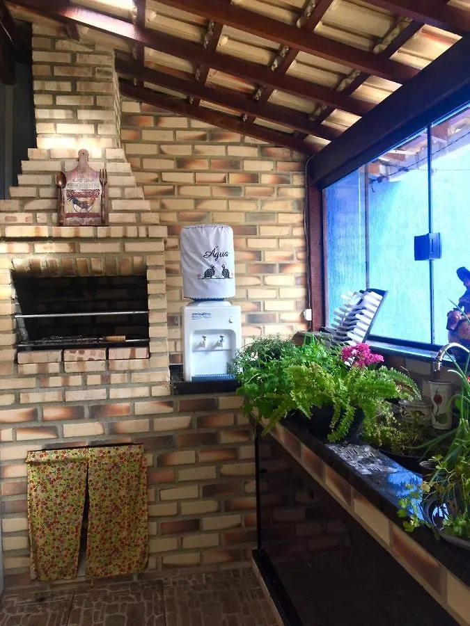 Hostel Caminho Da Praia 아라이알도카보